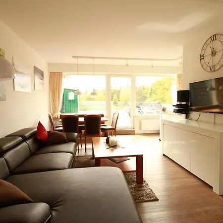 App 613 Panoramic Terrassenhaus